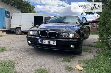 Седан BMW 5 Series 2001 в Виннице