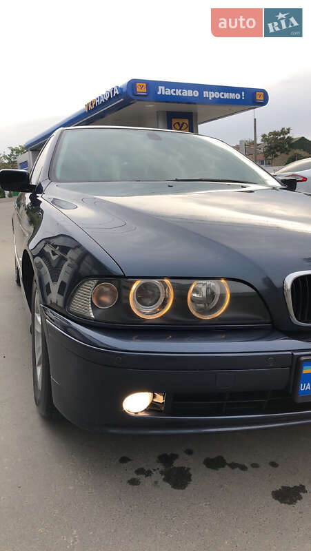 BMW 5 Series 2003