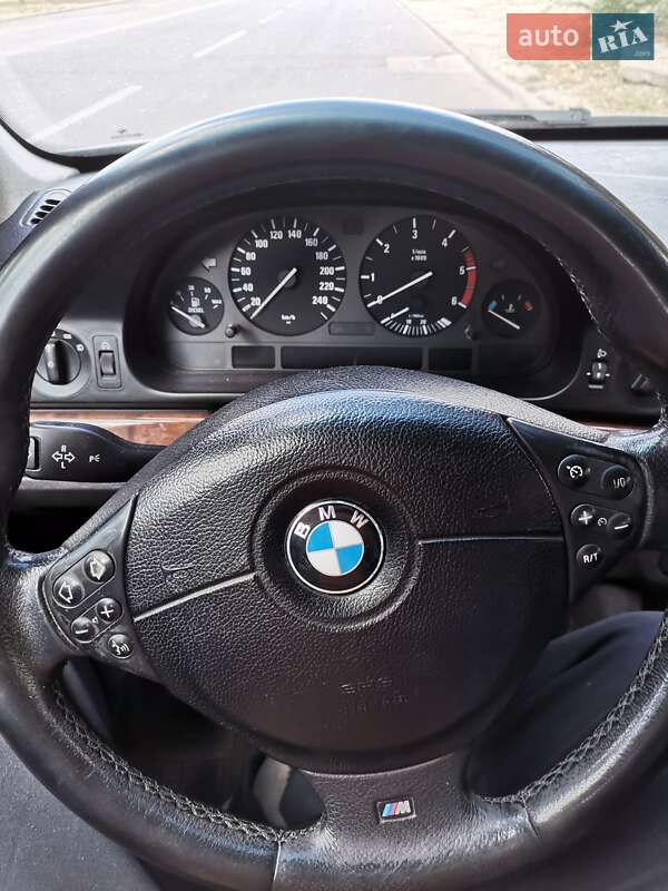 Универсал BMW 5 Series 2000 в Днепре фото 40 Универсал BMW 5 Series 2000 в Днепре