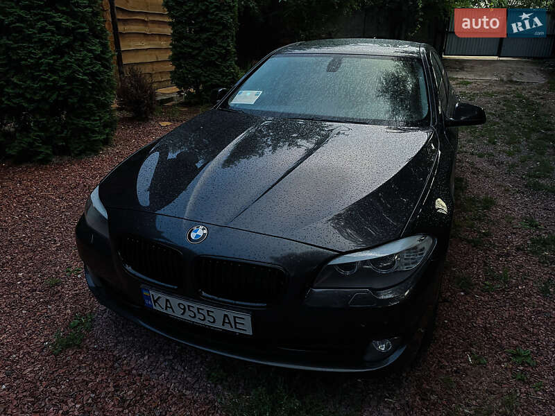 Седан BMW 5 Series 2011 в Киеве