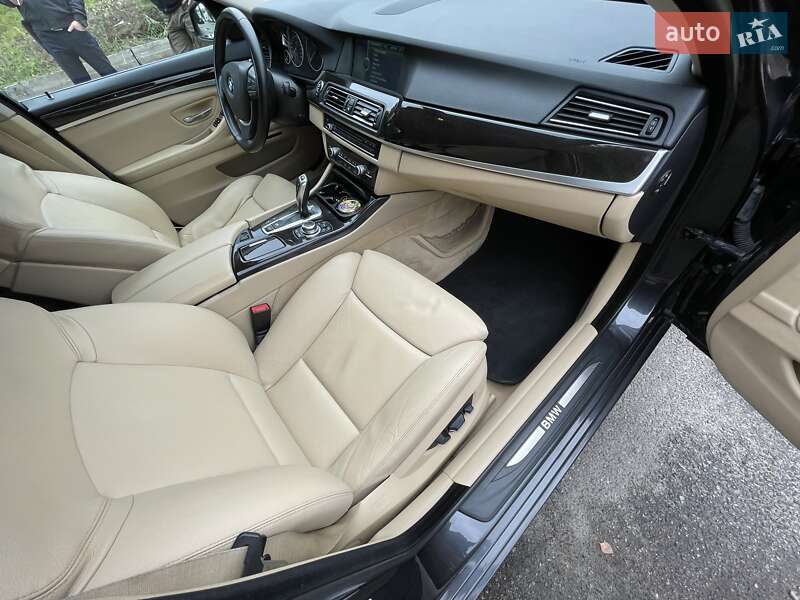 Седан BMW 5 Series 2011 в Киеве