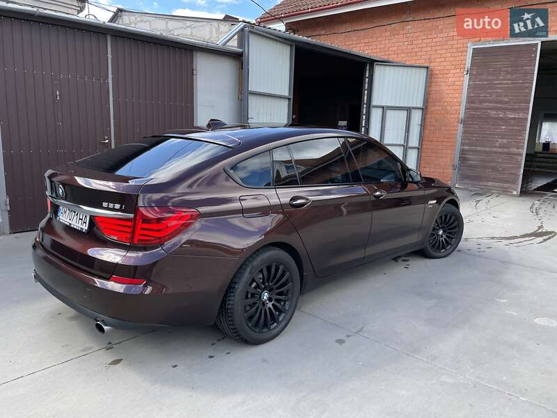 Седан BMW 5 Series 2011 в Житомирі