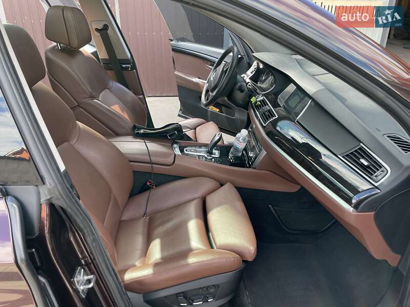 Седан BMW 5 Series 2011 в Житомирі