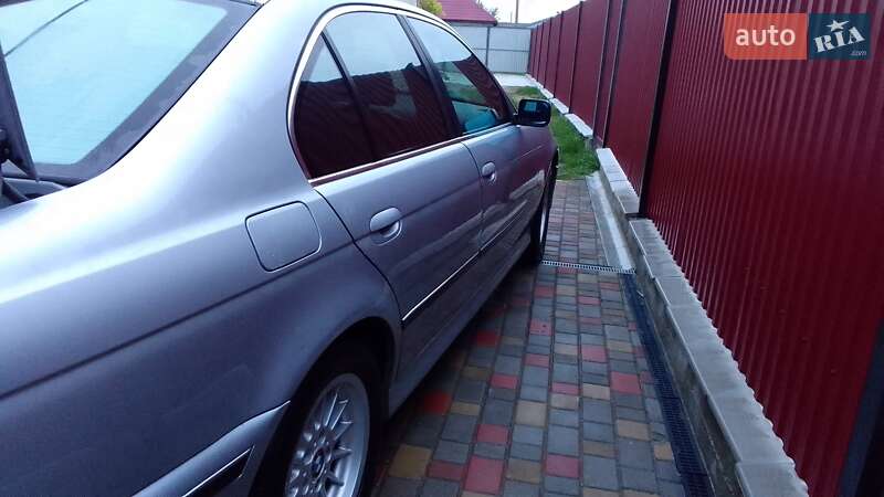 Седан BMW 5 Series 1998 в Баранівці
