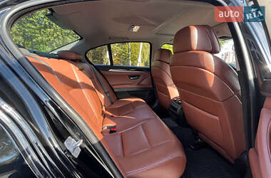 Седан BMW 5 Series 2013 в 