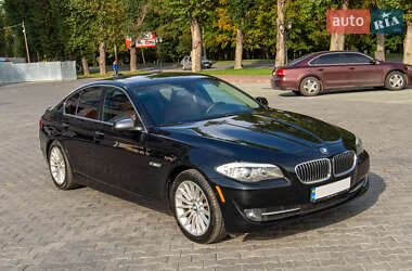 Седан BMW 5 Series 2013 в 