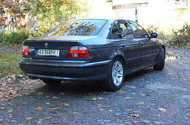Седан BMW 5 Series 1998 в Богодухове