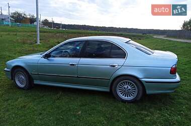 Седан BMW 5 Series 1999 в Каменке-Бугской