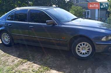 Седан BMW 5 Series 1999 в 