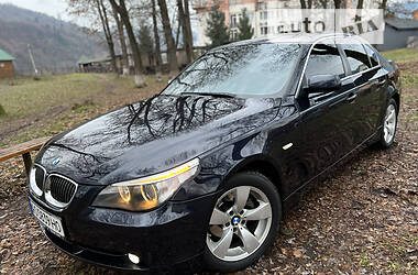 Седан BMW 5 Series 2005 в 
