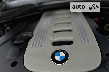 Седан BMW 5 Series 2005 в 