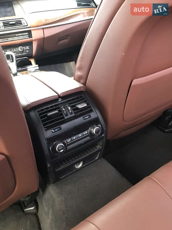 Седан BMW 5 Series 2010 в Києві