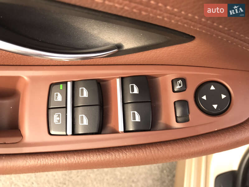 Седан BMW 5 Series 2010 в Києві