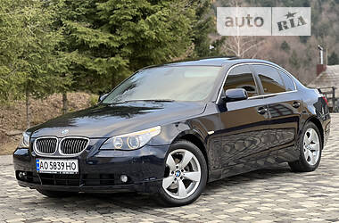 Седан BMW 5 Series 2005 в 