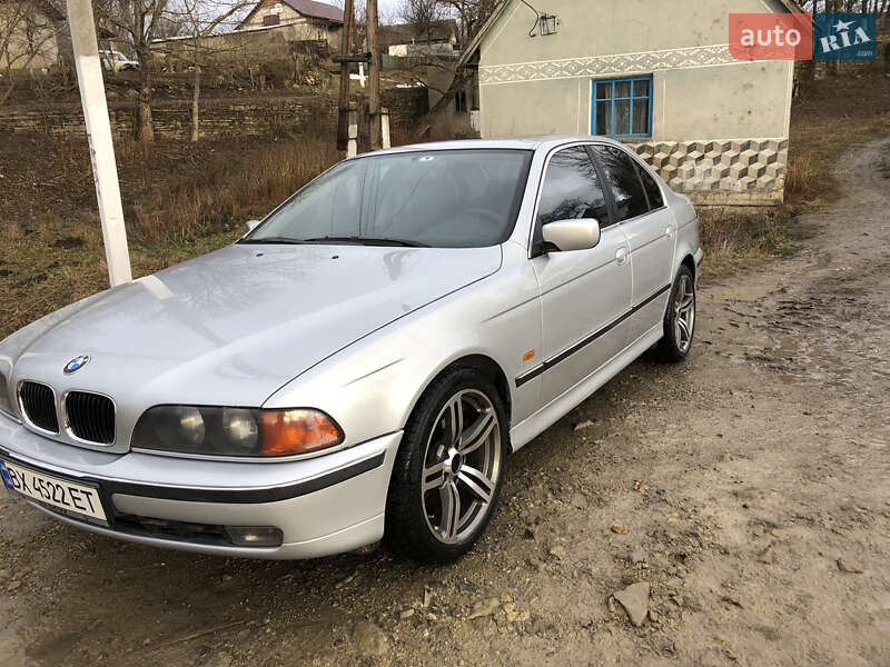 Седан BMW 5 Series 2000 в Каменец-Подольском