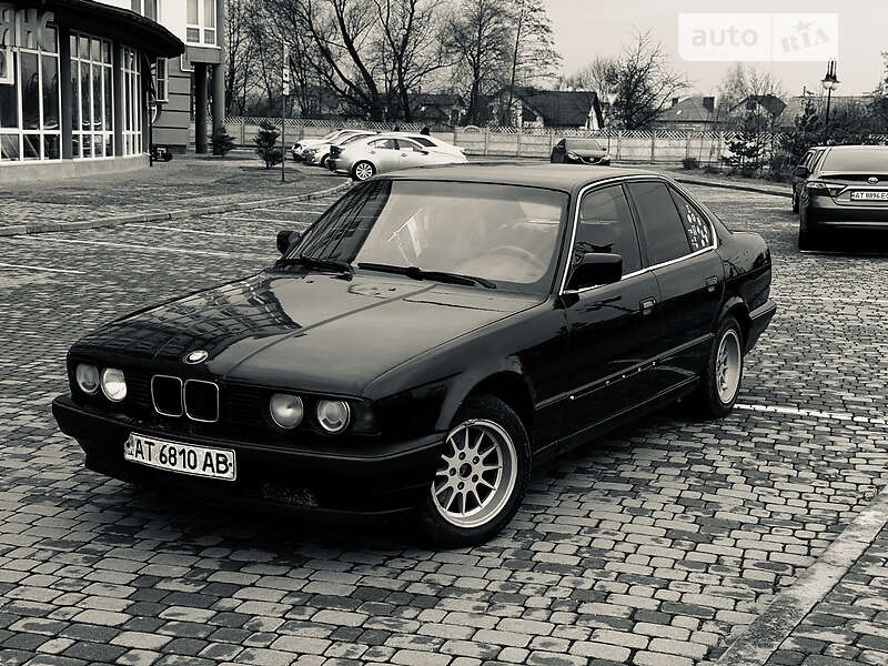 Седан BMW 5 Series 1990 в 