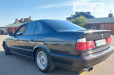 Седан BMW 5 Series 1993 в 