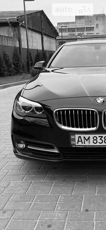 Седан BMW 5 Series 2016 в Житомирі