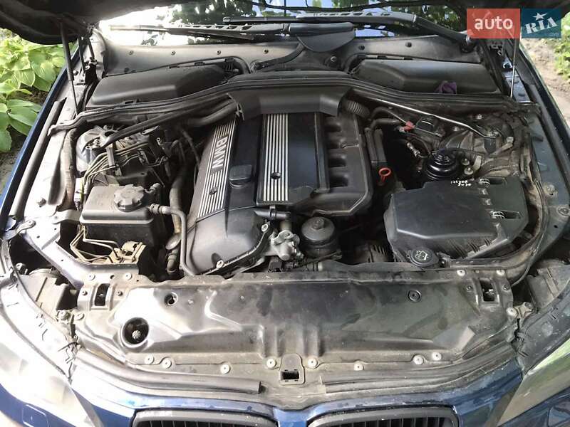 Седан BMW 5 Series 2003 в Магдалиновке фото 10 Седан BMW 5 Series 2003 в Магдалиновке