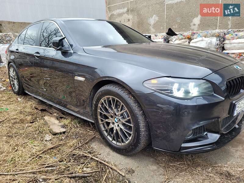 Седан BMW 5 Series 2011 в Хмельницькому
