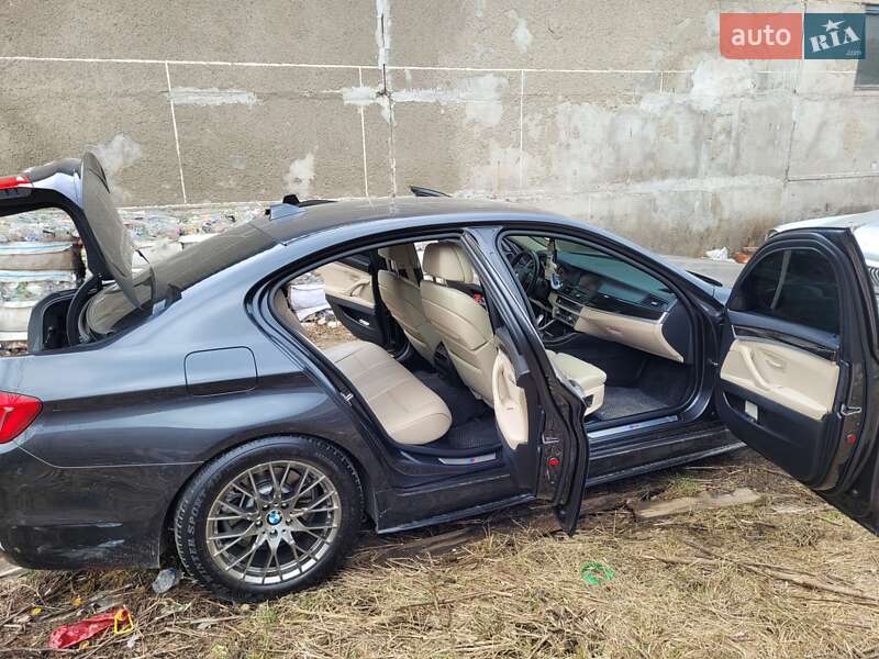 Седан BMW 5 Series 2011 в Хмельницькому