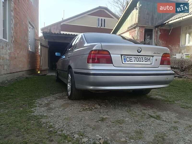 Седан BMW 5 Series 1996 в Чернівцях