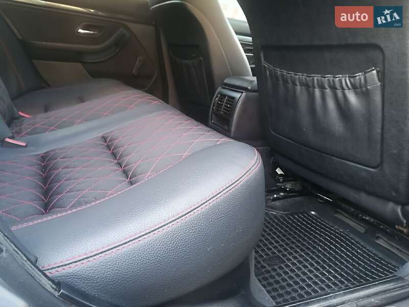 Седан BMW 5 Series 1996 в Чернівцях