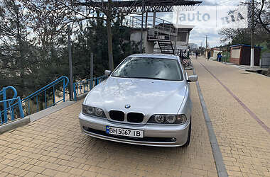 Седан BMW 5 Series 2001 в Черноморске