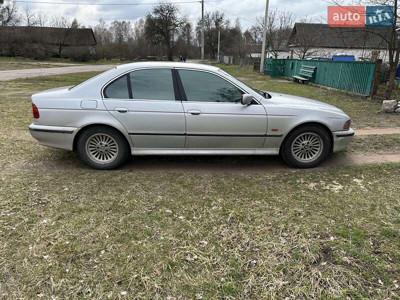 Седан BMW 5 Series 2000 в Коростене фото 7 Седан BMW 5 Series 2000 в Коростене