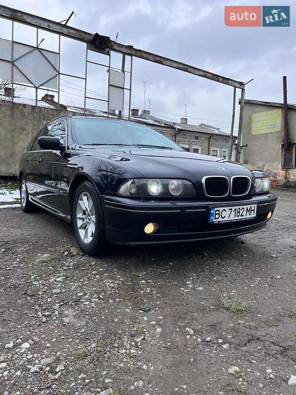 Універсал BMW 5 Series 2003 в Стрию
