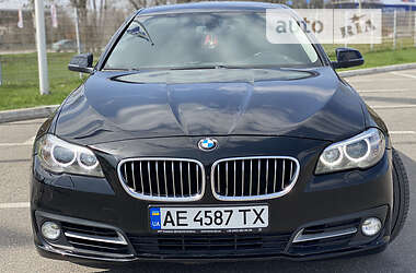 Седан BMW 5 Series 2015 в Днепре