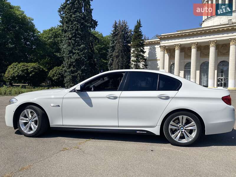 Седан BMW 5 Series 2011 в Киеве фото 12 Седан BMW 5 Series 2011 в Киеве
