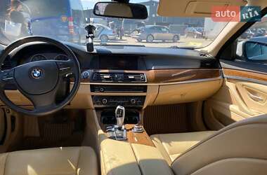 Седан BMW 5 Series 2012 в 
