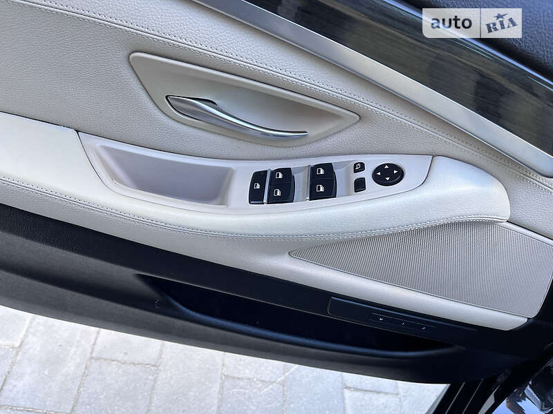Седан BMW 5 Series 2011 в Луцьку
