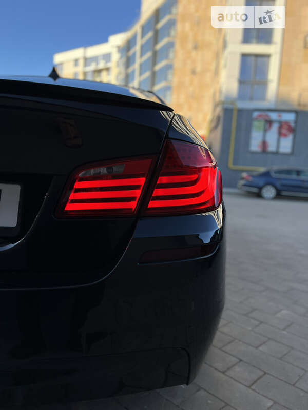 Седан BMW 5 Series 2011 в Луцьку