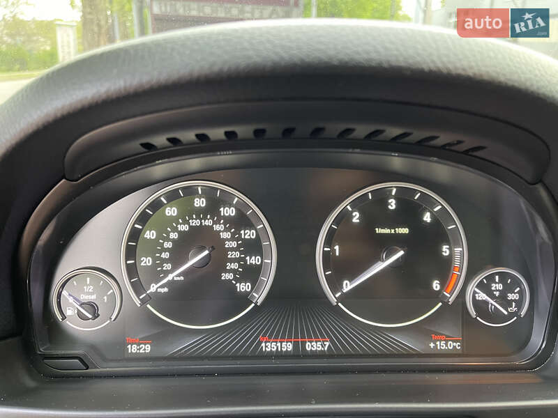 Седан BMW 5 Series 2015 в Хмільнику