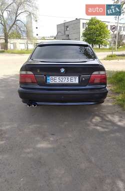 Седан BMW 5 Series 1998 в 