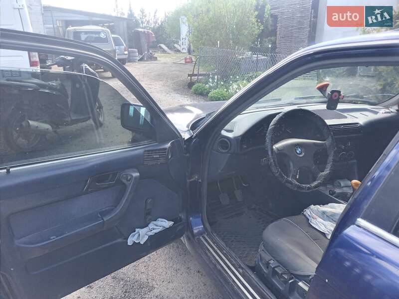 Седан BMW 5 Series 1991 в Любомле фото 8 Седан BMW 5 Series 1991 в Любомле