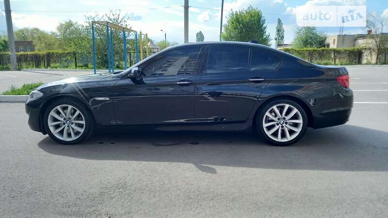 Седан BMW 5 Series 2012 в Харкові