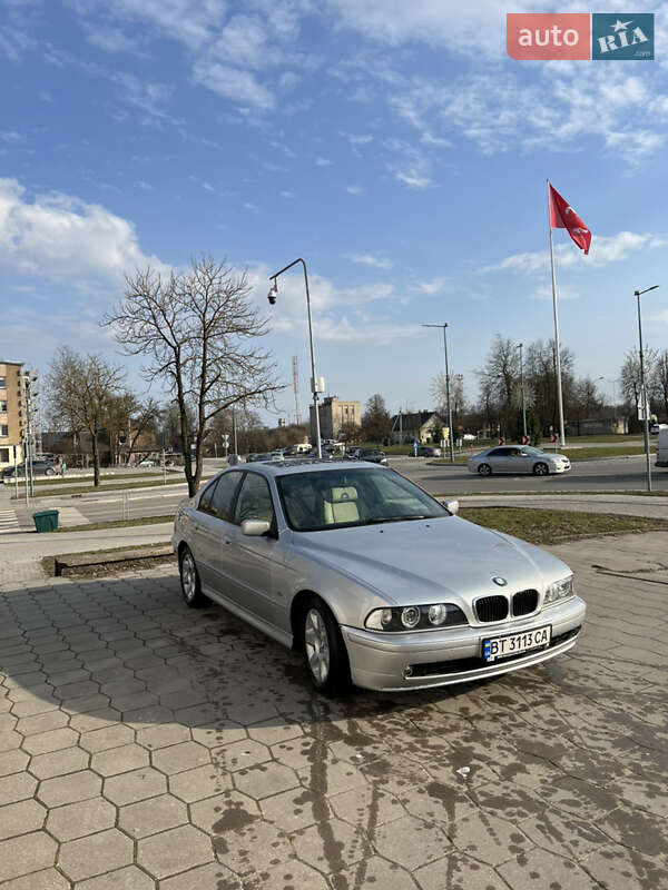 Седан BMW 5 Series 2001 в Херсоні
