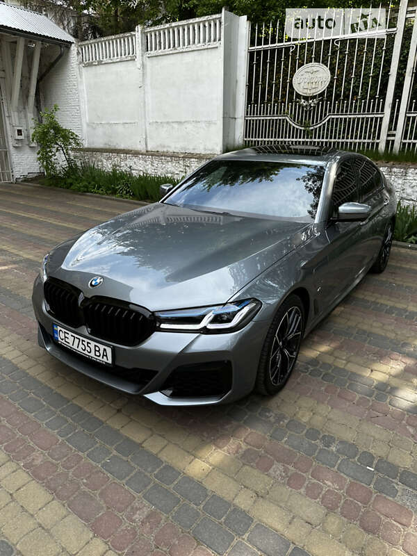 Седан BMW 5 Series 2018 в Чернівцях