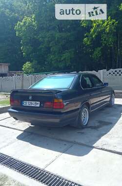 Седан BMW 5 Series 1994 в Сторожинце