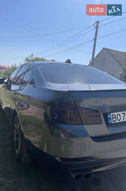 Седан BMW 5 Series 2015 в 