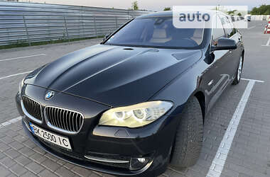 Седан BMW 5 Series 2013 в Дубні