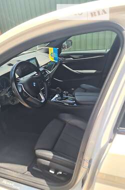Седан BMW 5 Series 2018 в 