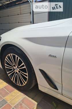 Седан BMW 5 Series 2018 в 