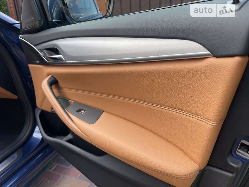 Седан BMW 5 Series 2021 в Києві