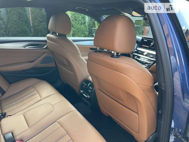 Седан BMW 5 Series 2021 в Києві