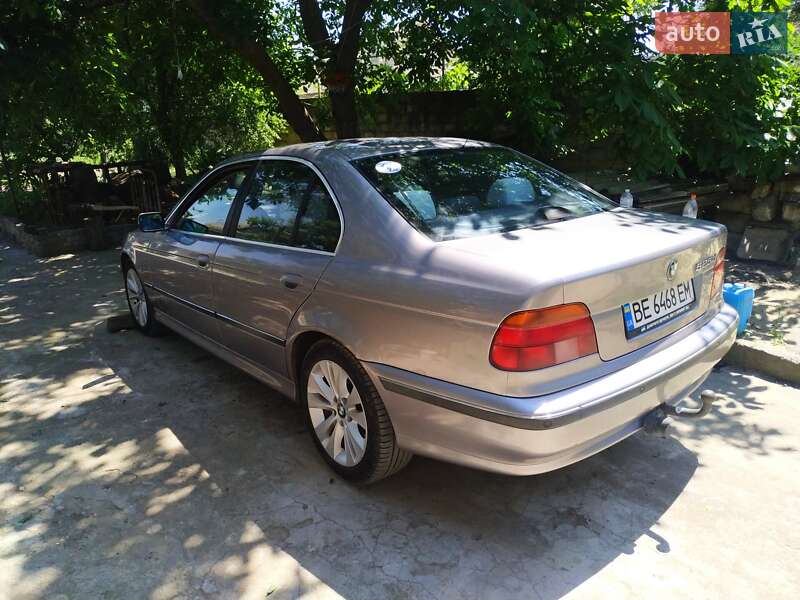 Универсал BMW 5 Series 2000 в Николаеве