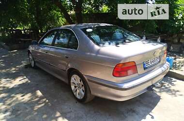 Универсал BMW 5 Series 2000 в Николаеве